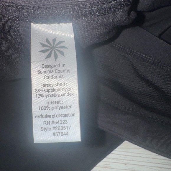 Athleta Bettona 2 in 1 Skirt Capri Legging Combo L - Picture 8 of 10